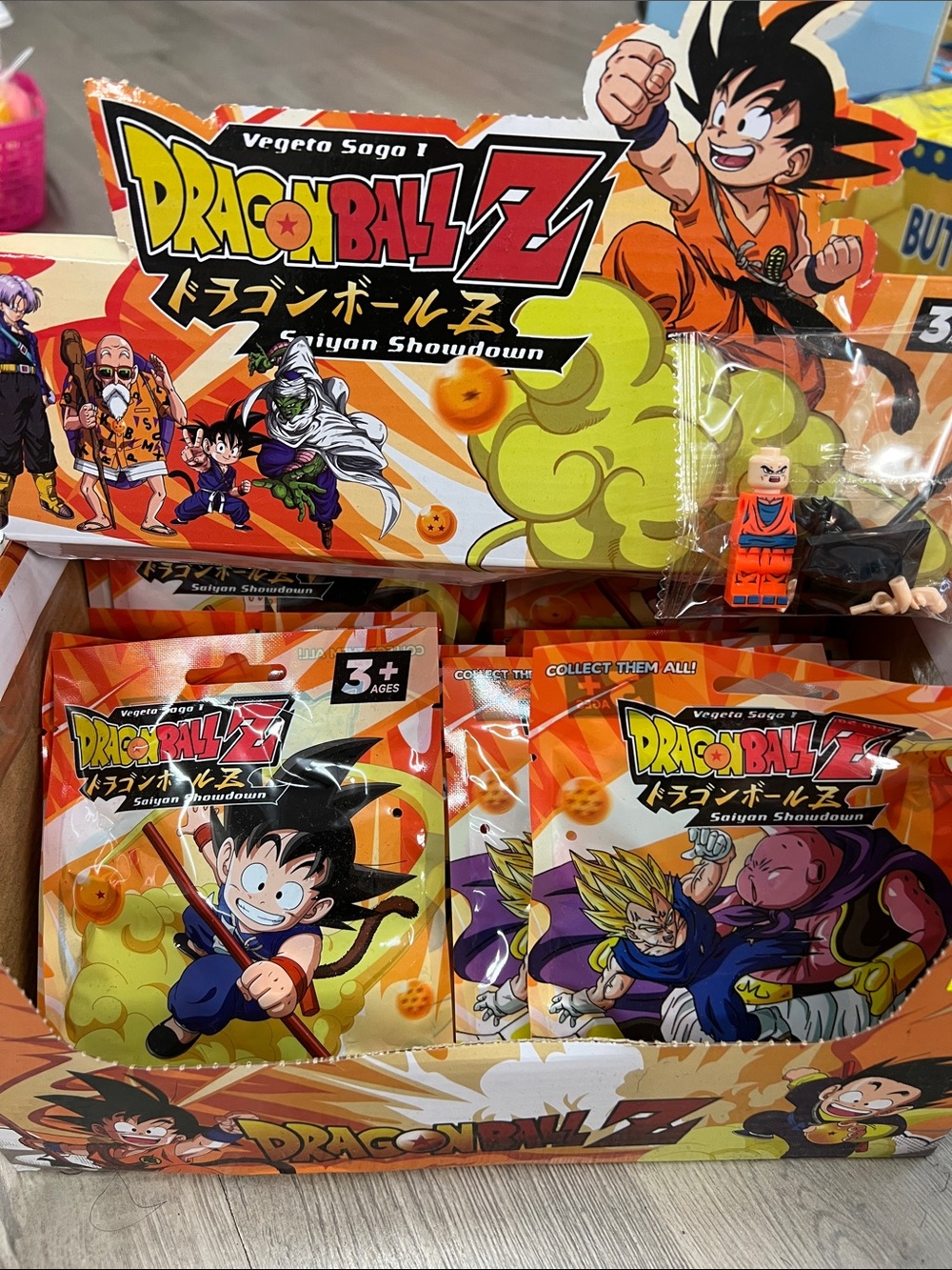 Dragon Ball Z Saiyan Showdown Blind Bag Pack - Orange